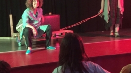 Teatre participatiu Els petits gestos son poderosos a Badalona