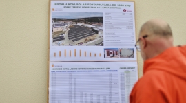 Visita al Parc fotovoltaic del polígon de La Gavarra a Centelles